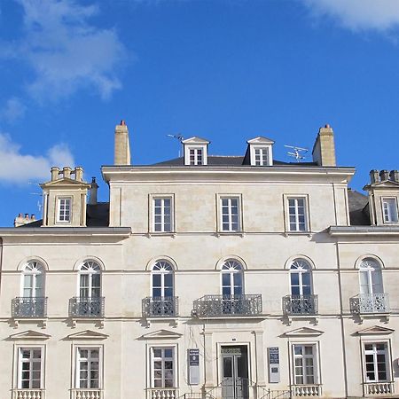 Une Suite A Vannes Esterno foto