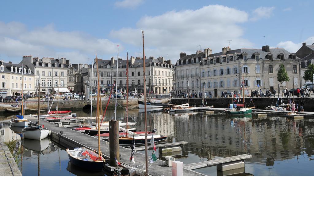 Une Suite A Vannes Esterno foto